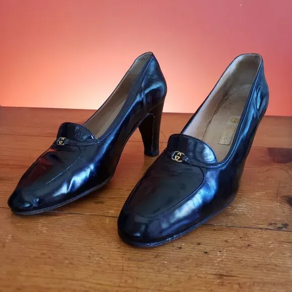 Vintage GUCCI Italy GG Logo Black Slip On Heel Shoes 36 1/2B US 6 Almond Toe - Picture 2 of 16